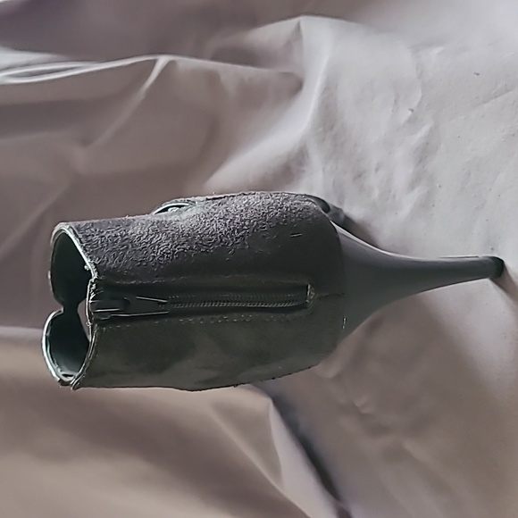 Impo Sassy Grey Suede Bootie - Size 8 - Picture 3 of 5